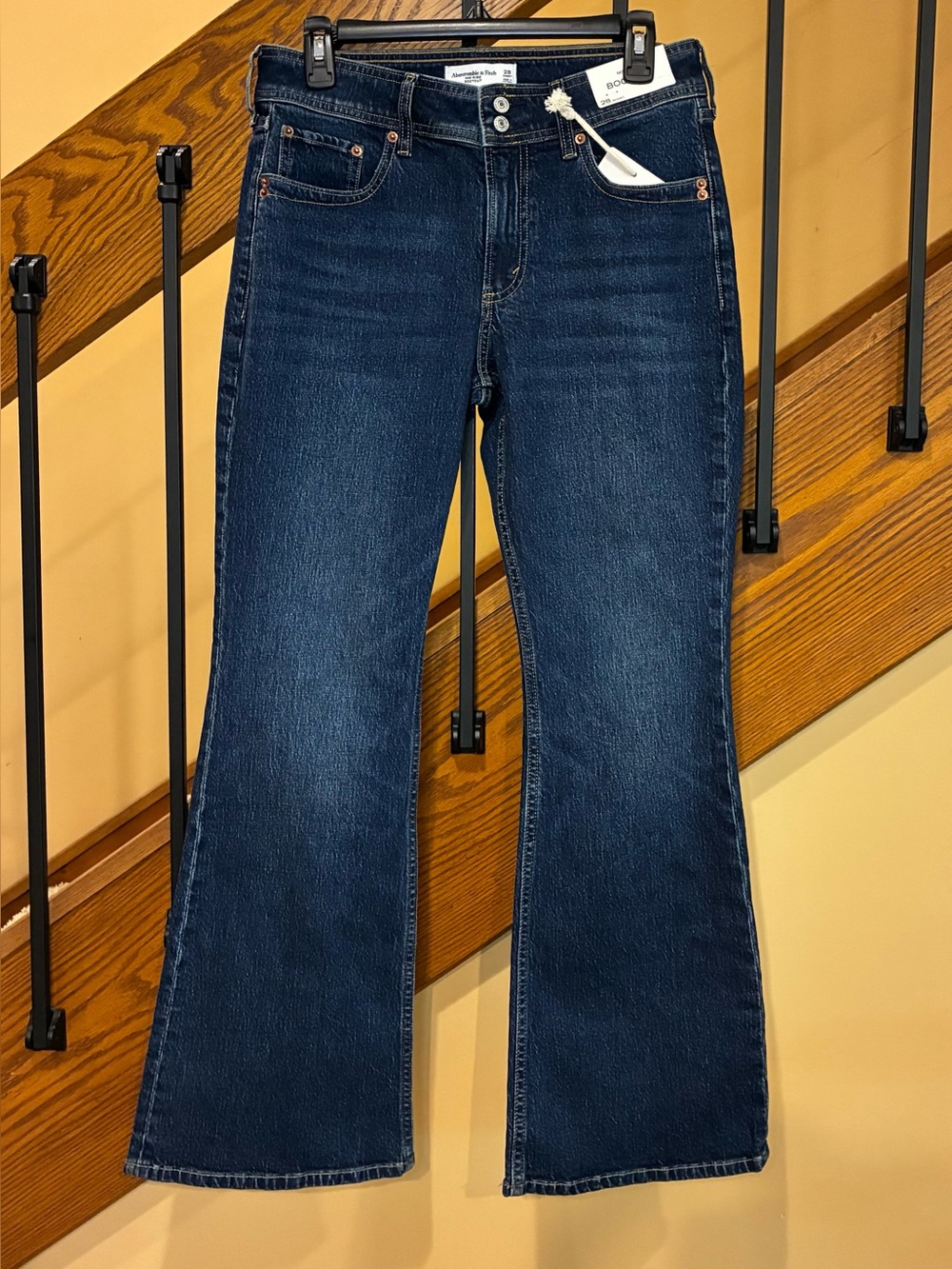 Abercrombie & Fitch Jeans archive 90s Mid Rise Bootcut dark WashSZ.28 short  NWT